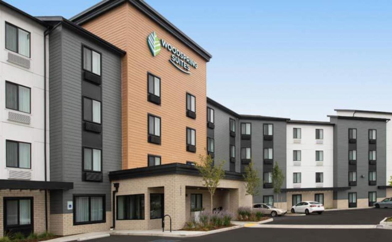 Woodspring Seattle Hotel