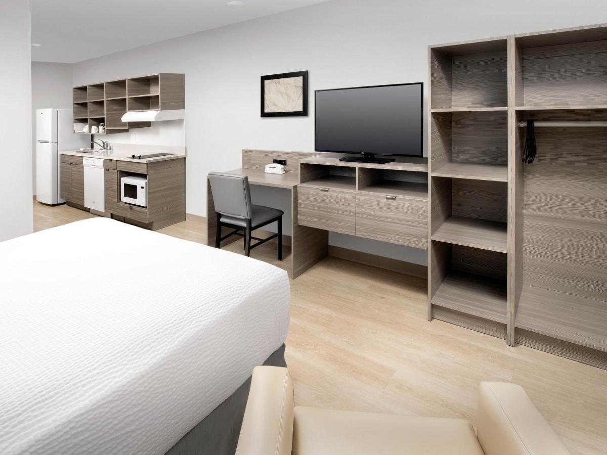 Woodspring Seattle Hotel 2*